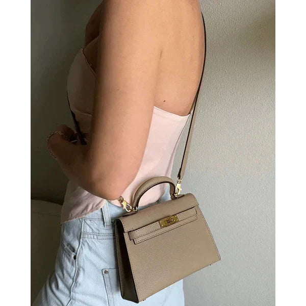 Valorine™ | Ameera