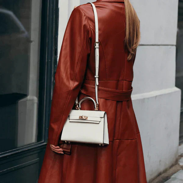 Valorine™ | Ameera