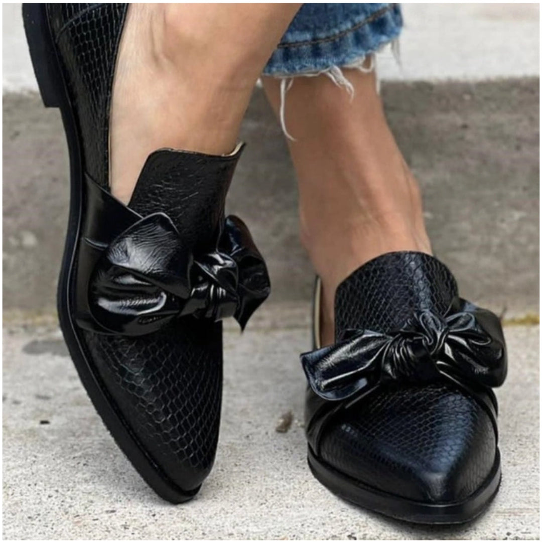 Valorine™ | Loafers med Slipsdetalj